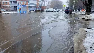Весенний потоп в Тольятти после дождя, март 2024