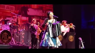 Eva Mikhailovna & Postmodern Jukebox cover the Plain White T's at the Ace in Los Angeles 2022!