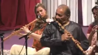 Pt Hariprasad Chaurasia & Vijay Ghate (Raag Jog) Bansuri Flute Tabla (Shri Mataji 2007) Sahaja Yoga
