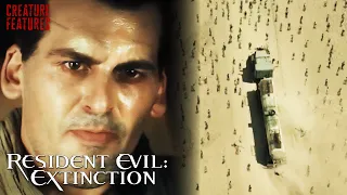 18 Wheeler Versus Zombie Horde | Resident Evil: Extinction | Creature Features