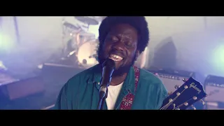 Michael Kiwanuka – Cold Little Heart #LiveAtWorthyFarm