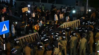 Tussle between protesters, police near Sri Lanka PM's home | AFP