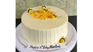 Honey bee cake | cake decoration | #cake #shorts #shortvideo