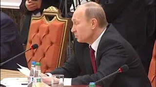 Путин решил помочь Януковичу попрезидентствовать в СНГ