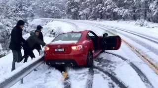 WINTER CAR crash - Snow FAILS compilation ❄