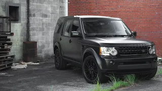 LAND ROVER LR4 Wrapped in Satin Black