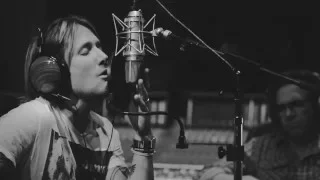 Keith Urban - Blue Ain't Your Color (Behind the Song)