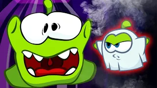 Spooky Om Nom : Tiny Ghost Friend | Halloween Funny Cartoons For Kids | Om Nom Stories