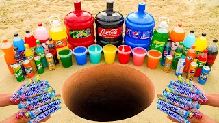 Experiment: Giant Coca-Cola bottle, Mtn Dew, Pepsi, Sprite, Mirinda, Sodas vs Mentos Underground