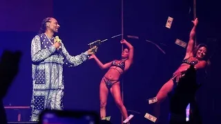 Rapper Snoop Dogg kicked off his Australian tour in wild style | Snoop Dogg Perth 2023 Feb 27