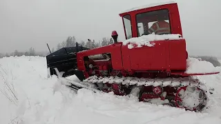 ДТ-75 приходит на помощь.