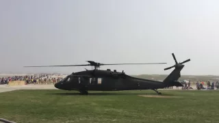 Sikorsky UH-60 Black Hawk startup and take-off at Jones Beach airshow 2016