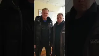 Российские актеры Сергей Писаренко и Евгений Никишин сейчас на Украине и записали видеообращение.