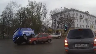 Новая Подборка ДТП и Аварий #26 2015 Car Crash Compilation  AutoTrash