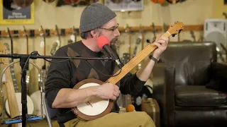 Five Miles From Town - Fretless Clawhammer Banjo