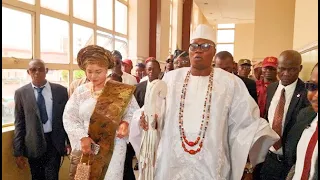 See Love Chemistry Btw Gani Adams, Aare Ona Kankafo, & His Pretty Young Wife At His Birthday Party