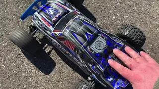 Traxxas Rustler XL-5 *modded* 2S vs. 3S lipo comparison. May have broken it!