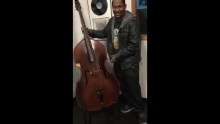 WILLIE DIXON BASS JAM at CHESS RECORDS by KISS THE SKY