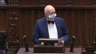 Janusz Korwin-Mikke w Sejmie przeciw maseczkom. Mówi o "spadku zdolności intelektualnych"