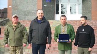 Президент на Сумщині: Охтирка отримала відзнаку міста-героя