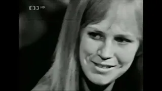 Plakala panna, plakala 1970  Jiří Šlitr, Jiří Suchý, Jitka Molavcová, Věra Křesadlová, Monika Hálová