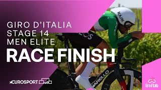 WINNING TIME TRIAL! 😮‍💨 | Giro D'Italia Stage 14 Race Finish | Eurosport Cycling