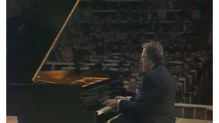 Lazar Berman plays Schubert-Liszt, Liszt, de Falla - video 1981