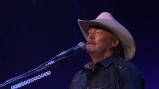 Alan Jackson: Timid about fame