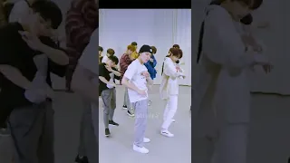 [Choreography Video]SEVENTEEN - 舞い落ちる花びら (Fallin' Flower) (VERNON Focus)