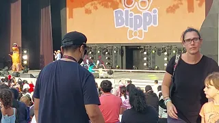 The Dinosaurs Song - Blippi - Live At Expo 2020 Dubai
