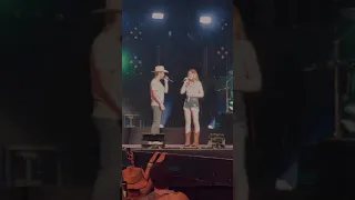 “Thinkin’ about You” - Dustin Lynch w/ Hailey James LIVE at Country Fest