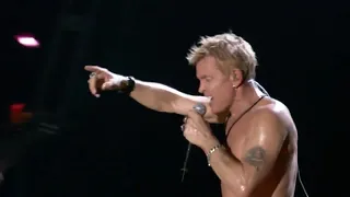 Billy Idol - Rebel Yell (live 2009),  con lyrics.