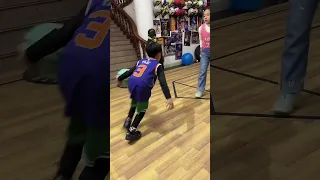 第793集 | 百折不挠.Shaq vs her litter brother playing basketball