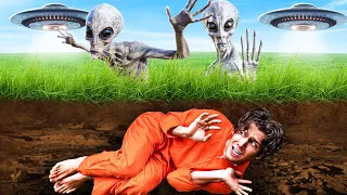 Hide & Seek VS ALIENS!!!!