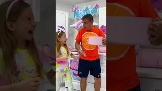 edits de like  nastya y su papá