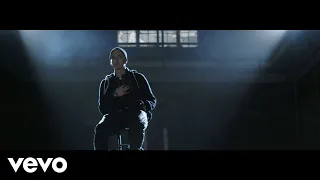 Eminem - Guts Over Fear ft. Sia