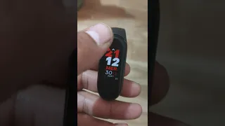 Xiaomi Mi Band 4 - UNBOXING & 5 Day REVIEW! (English)