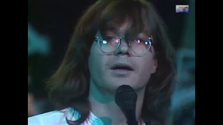 ...And The Balcony Fell - A Stone in my Hand (Live NRK Kluzz 1987)