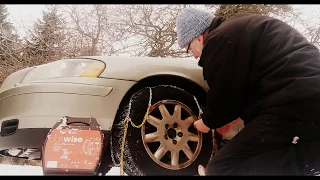 Mekonomens fantastiska snökedjor på Volvo V70