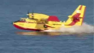 Hellenic Air Force CL415 firefighters sea landings.