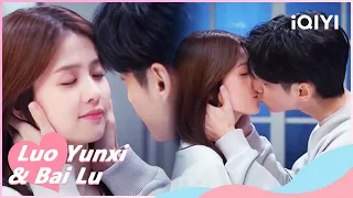 Pajama Kisses! Luo Yunxi Holds Bai Lu's Face | Love is Sweet | iQIYI Romance