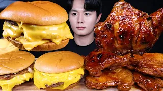 ENG SUB) ASMR TRIPLE CHEESEBURGERS & SPICY BBQ CHICKEN EATING SOUNDS MUKBANG 치즈버거 치킨 먹방ASMR MUKBANG