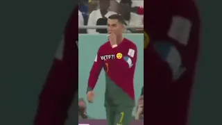 Cristiano Ronaldo smoke a cigarette, Cristiano Ronaldo pali papierosa #ronaldo #smoke #viral #wtf