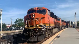 BNSF Rolling Into The Hanford Station Again!