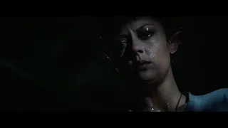 The Hunger (1983) - Sarah starves for blood