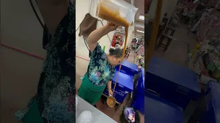 Preparing Thai Tea 🇹🇭 😋 🥤