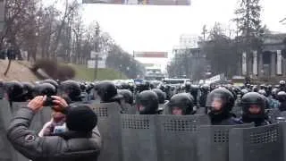 Беркут на вул.Грушевського 21.01.2014