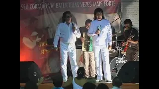 PAREDES AZUIS- João Mineiro  e Mariano Ao vivo em Andradas