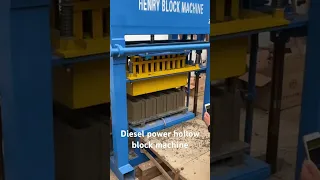 Diesel power hollow block machine use hydraulic pressure makes 6 inch hollow blocks for USA client