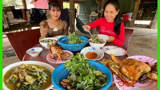 Visit Chantha's home! Fried Chicken With Palm Juice! Family Food Recipes In Rural! Cambodia Food.